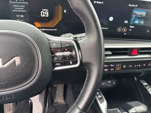 Used 2024 Kia Sorento S image 18