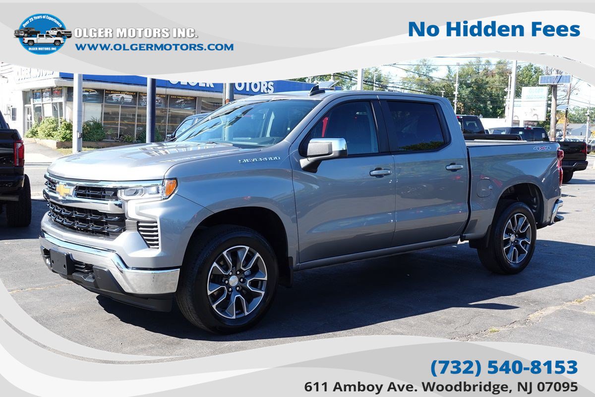 Used 2024 Chevrolet Silverado 1500 LT AWD/4WD image 1