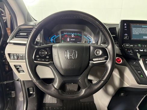 Used 2019 Honda Odyssey EX-L image 16