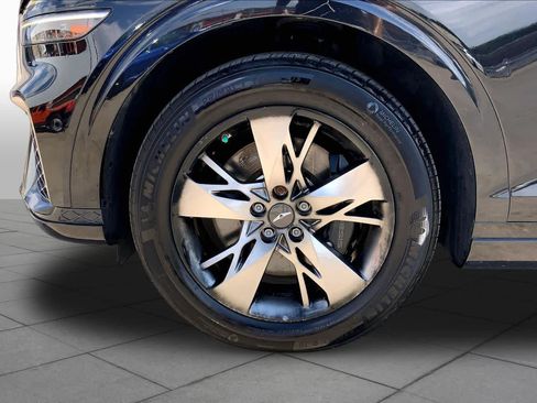 Used 2022 Genesis GV70 3.5T Sport w/ Sport Advanced Package AWD/4WD image 11