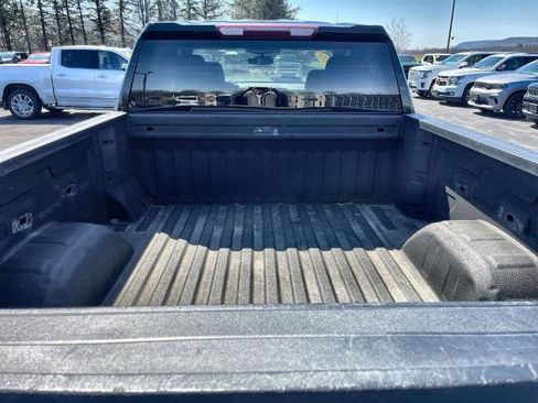 Used 2023 Chevrolet Silverado 1500 LT AWD/4WD image 25