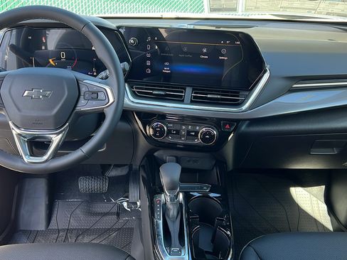 New 2026 Chevrolet Trax ACTIV w/ Driver Confidence Package FWD image 15