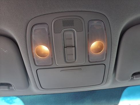 Used 2015 Kia Soul FWD image 14