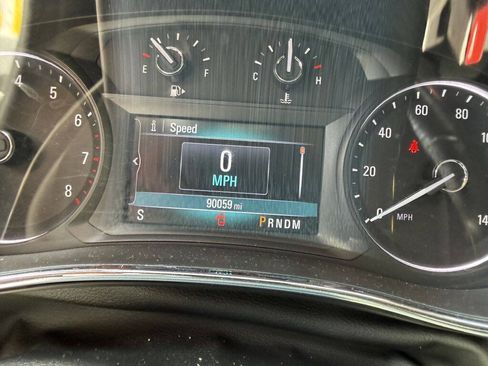 Used 2018 Buick Encore Preferred FWD image 9