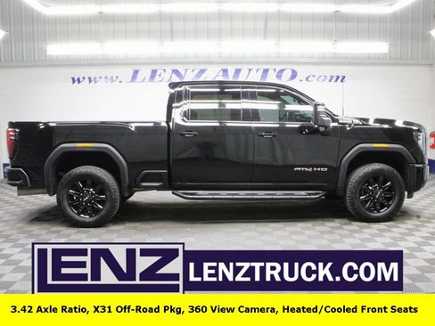 Used 2024 GMC Sierra 2500 AT4 image 1