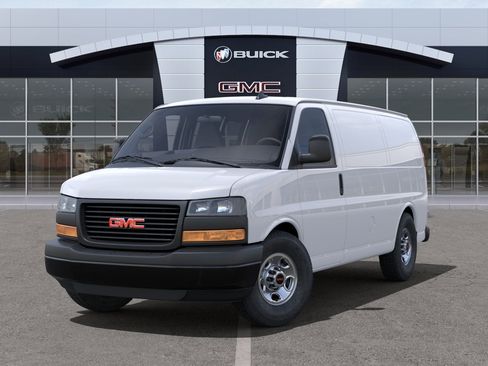 New 2024 GMC Savana 2500 w/ Driver Convenience Package RWD image 30