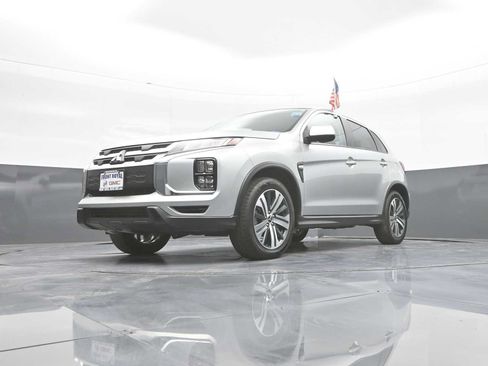 Used 2024 Mitsubishi Outlander Sport ES AWD/4WD image 38