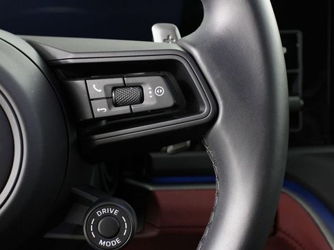 Certified 2025 Porsche Panamera image 15