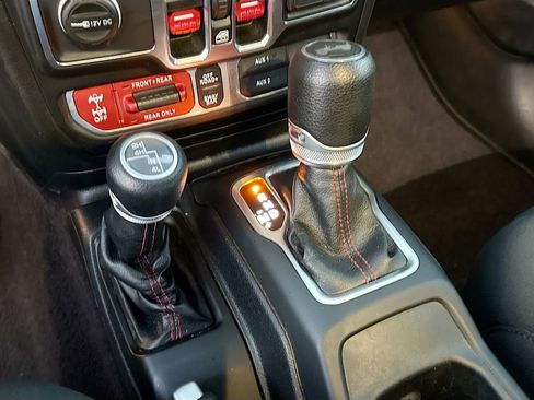 Used 2021 Jeep Wrangler Unlimited Rubicon w/ LED Lighting Group image 14