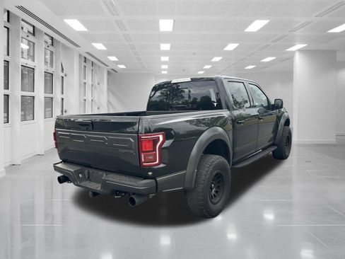 Used 2018 Ford F150 Raptor w/ Equipment Group 802A Luxury AWD/4WD image 5