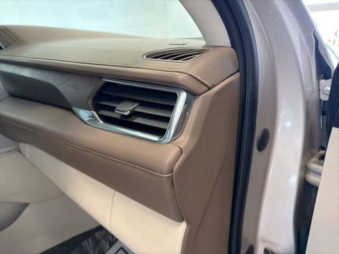 Used 2021 GMC Yukon Denali w/ Denali Ultimate Package image 48