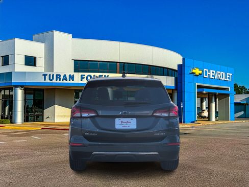 Used 2022 Chevrolet Equinox Premier image 4