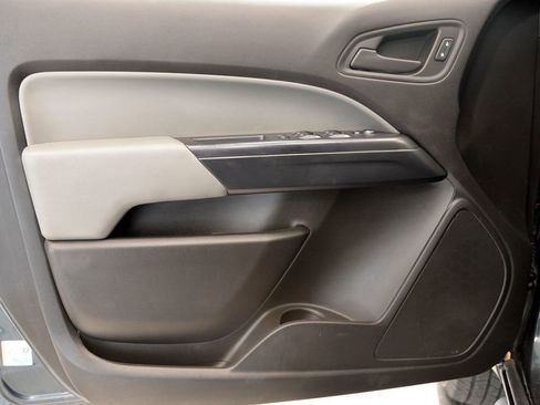 Used 2018 Chevrolet Colorado W/T w/ WT Convenience Package image 14