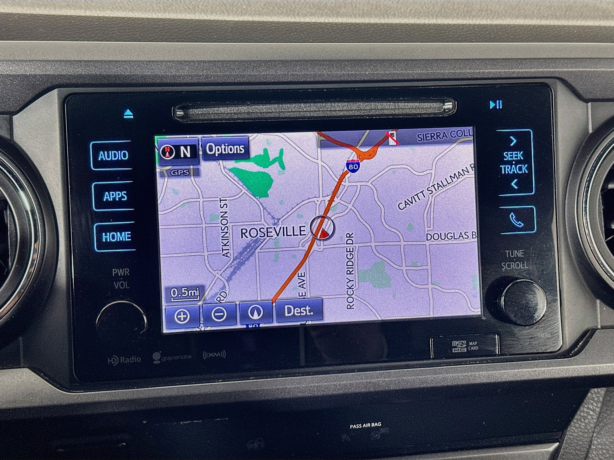 Used 2019 Toyota Tacoma TRD Off-Road w/ Technology Package AWD/4WD image 22