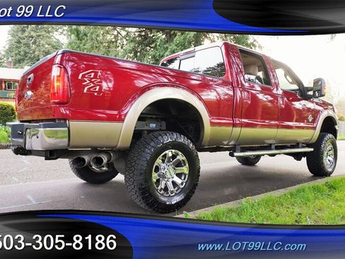 Used 2014 Ford F250 Lariat w/ Lariat Interior Package AWD/4WD image 9