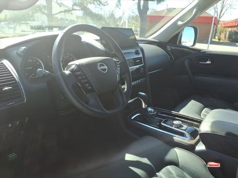 Used 2024 Nissan Armada Platinum w/ Captain's Chairs Package image 19