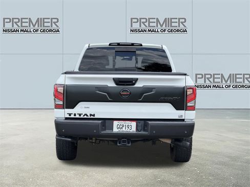 Used 2021 Nissan Titan PRO-4X w/ Pro-4x Convenience Package AWD/4WD image 25