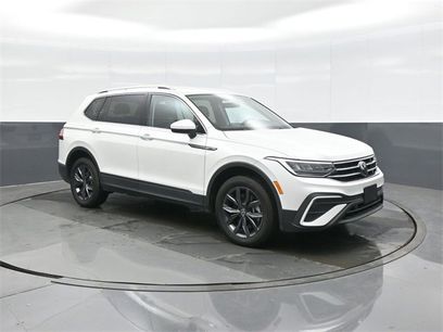 Used 2023 Volkswagen Tiguan SE