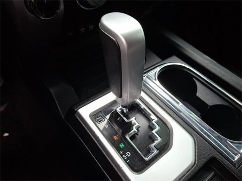 Used 2020 Toyota Tundra SR5 image 15