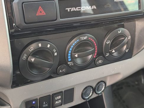 Used 2015 Toyota Tacoma TRD Pro w/ TRD Off-Road Package image 27