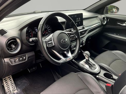 Used 2021 Kia Forte GT-Line FWD image 16