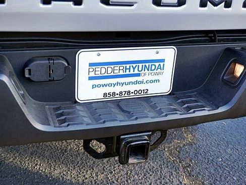 Used 2022 Toyota Tacoma SR5 image 15