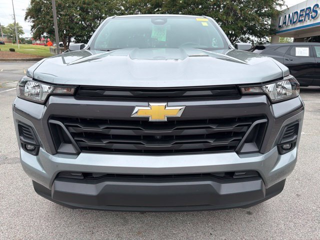 Used 2024 Chevrolet Colorado LT w/ LT Convenience Package II RWD image 8