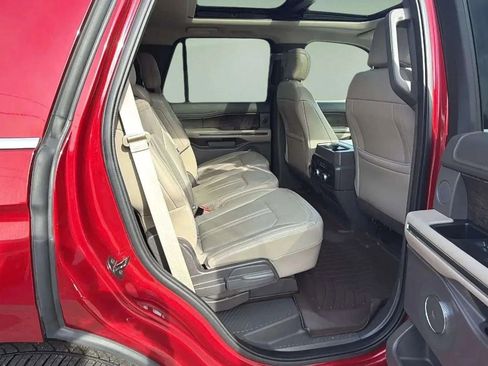 Used 2019 Ford Expedition Limited w/ Equipment Group 302A image 19