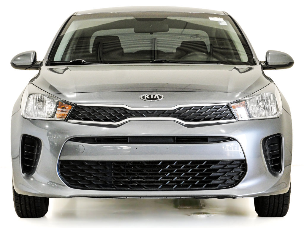 Used 2019 Kia Rio S FWD image 2
