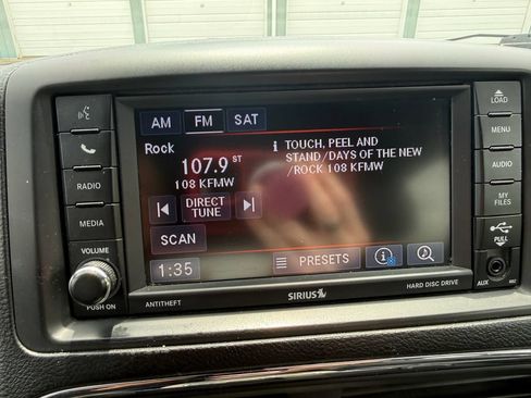 Used 2020 Dodge Grand Caravan SXT FWD image 28