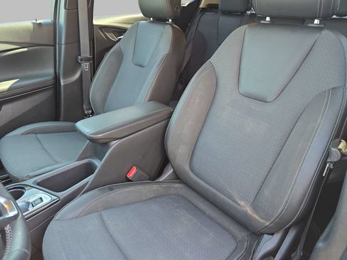 Certified 2024 Buick Encore GX Preferred AWD/4WD image 15