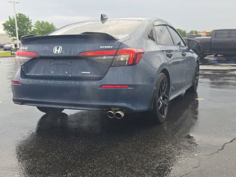 Used 2025 Honda Civic Sport image 10
