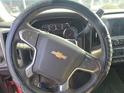 Used 2015 Chevrolet Silverado 1500 LT w/ LT Convenience Package image 9