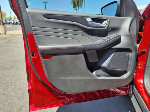 Certified 2023 Ford Escape ST-Line w/ Tech Pack #1 FWD image 20