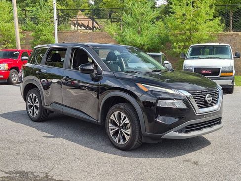 Used 2023 Nissan Rogue SV AWD/4WD image 3