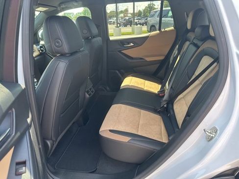 New 2026 Chevrolet Equinox ACTIV w/ Convenience Package III image 28