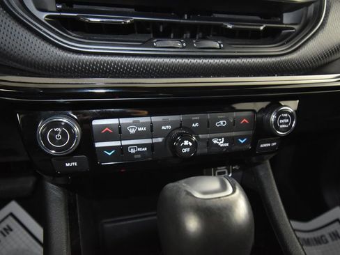 Used 2022 Jeep Compass Altitude w/ Convenience Group image 20