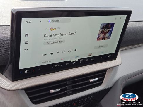 New 2026 Ford Explorer Active image 12