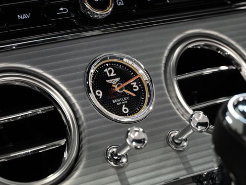Used 2022 Bentley Continental GT AWD/4WD image 50