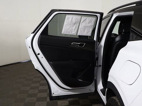 Used 2023 Kia Sportage X-Pro AWD/4WD image 23