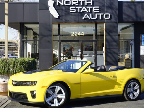 Used 2013 Chevrolet Camaro ZL1 RWD image 2