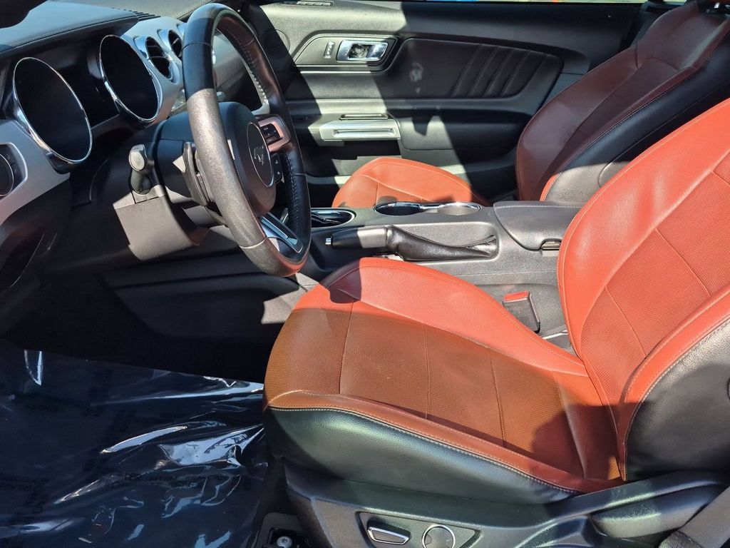 Used 2017 Ford Mustang GT Premium w/ Equipment Group 401A RWD image 15