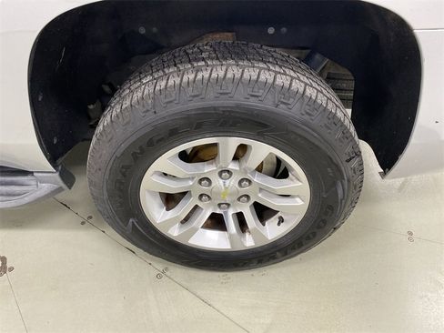 Used 2015 Chevrolet Tahoe LT image 10