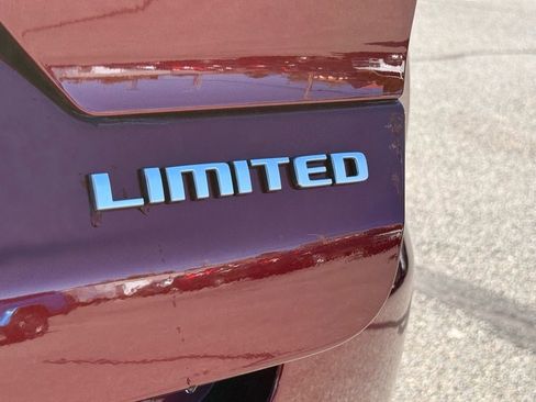 New 2025 Jeep Grand Cherokee Limited image 21