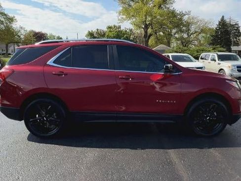 Certified 2021 Chevrolet Equinox LT AWD/4WD image 9