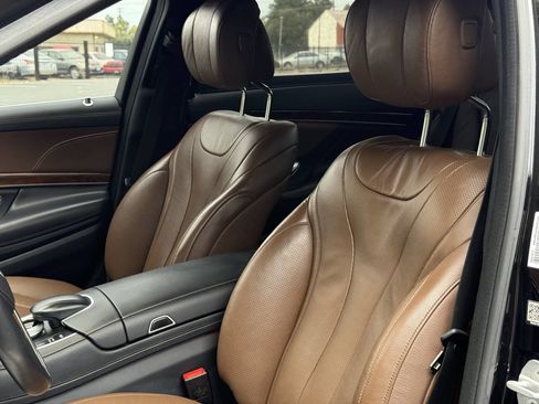 Used 2014 Mercedes-Benz S 550 Sedan image 16