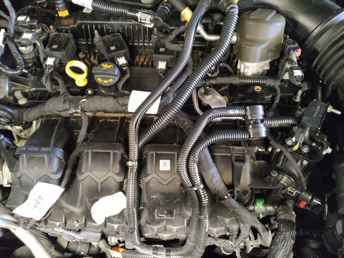 Used 2023 Ford Edge SEL image 30