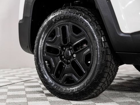 Used 2018 Jeep Renegade Sport w/ Power & Air Group AWD/4WD image 52