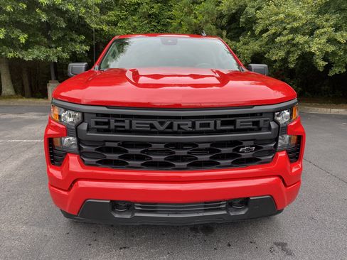 Used 2026 Chevrolet Silverado 1500 Custom w/ Turbomax Blackout Package AWD/4WD image 3
