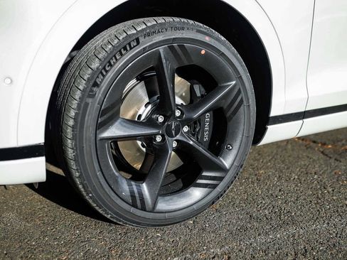 New 2026 Genesis GV70 3.5T Sport Prestige image 8